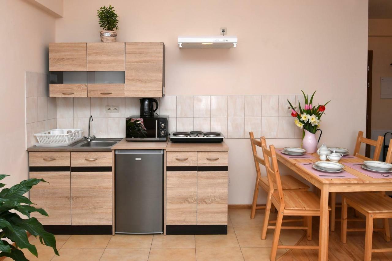 Zator Apartamenty Weekend Bagian luar foto