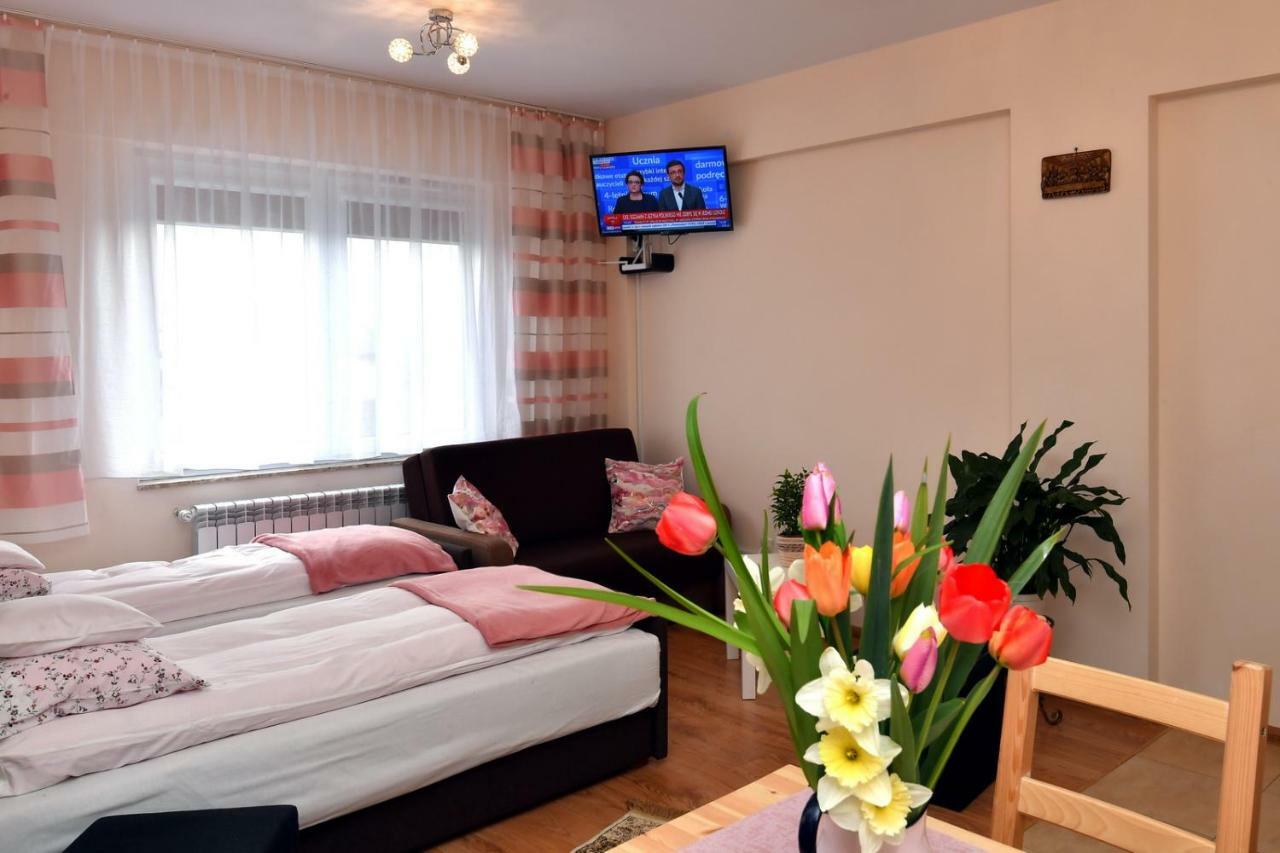 Zator Apartamenty Weekend Bagian luar foto