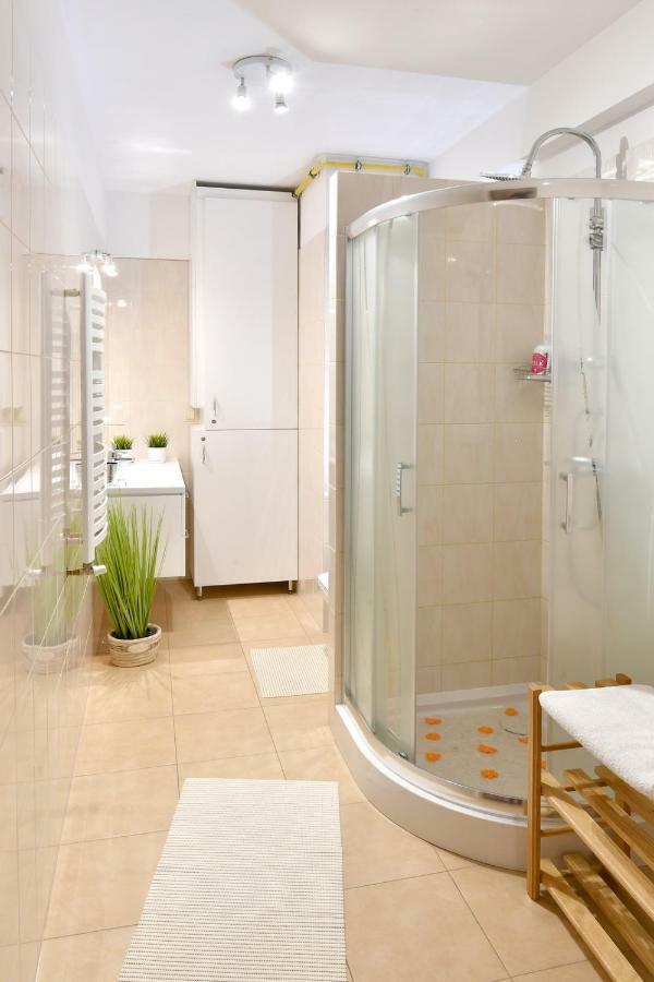 Zator Apartamenty Weekend Bagian luar foto