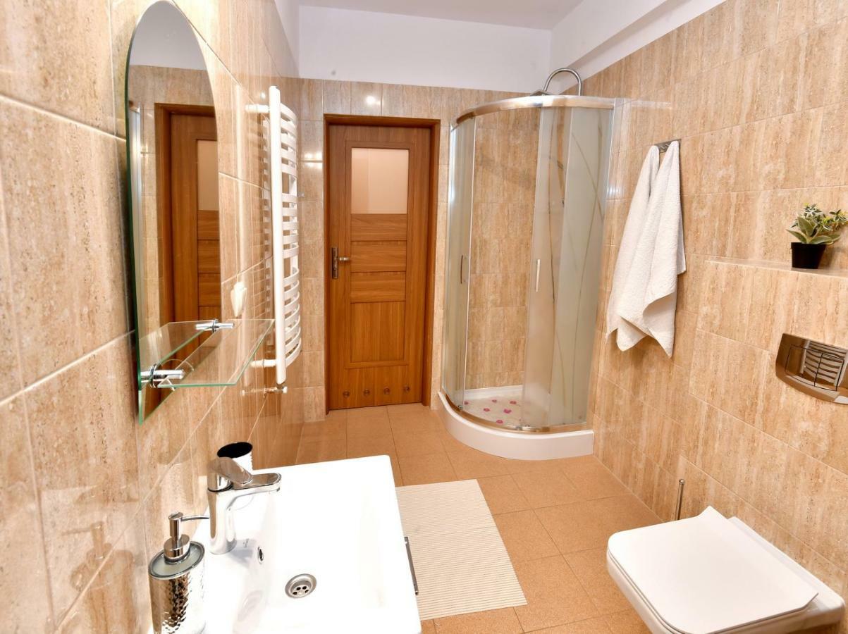 Zator Apartamenty Weekend Bagian luar foto
